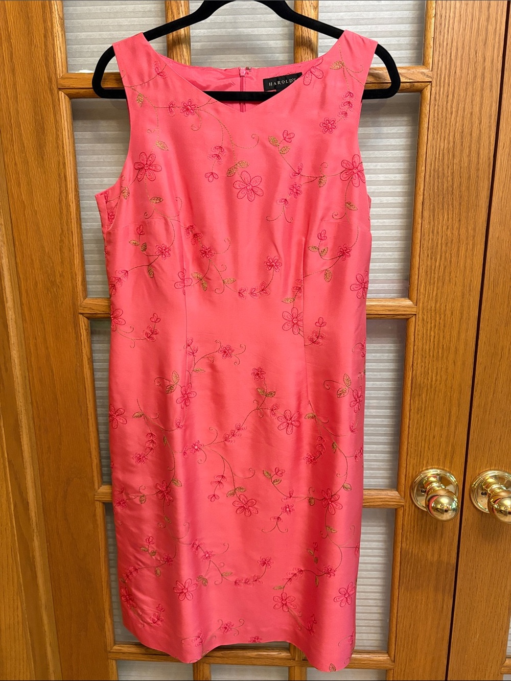 EUC Harold's Silk Coral Pink Embroidered Sleeveless Midi Dress